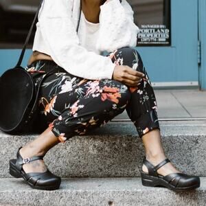 Sanita Margrethe Mary Jane Clogs Shoes Sandals 38 / 6.5 - 7 Leather Buckle Strap